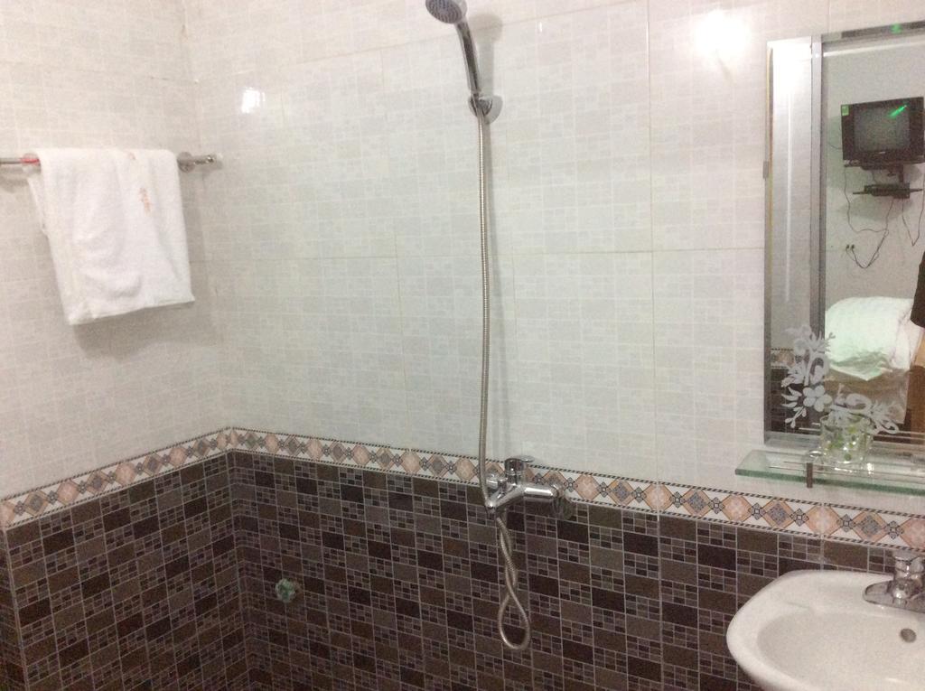 Van Anh Hotel Thach Loi Exteriör bild